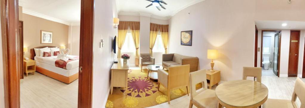 The Avenue M Hotel Johor Bahru Bagian luar foto