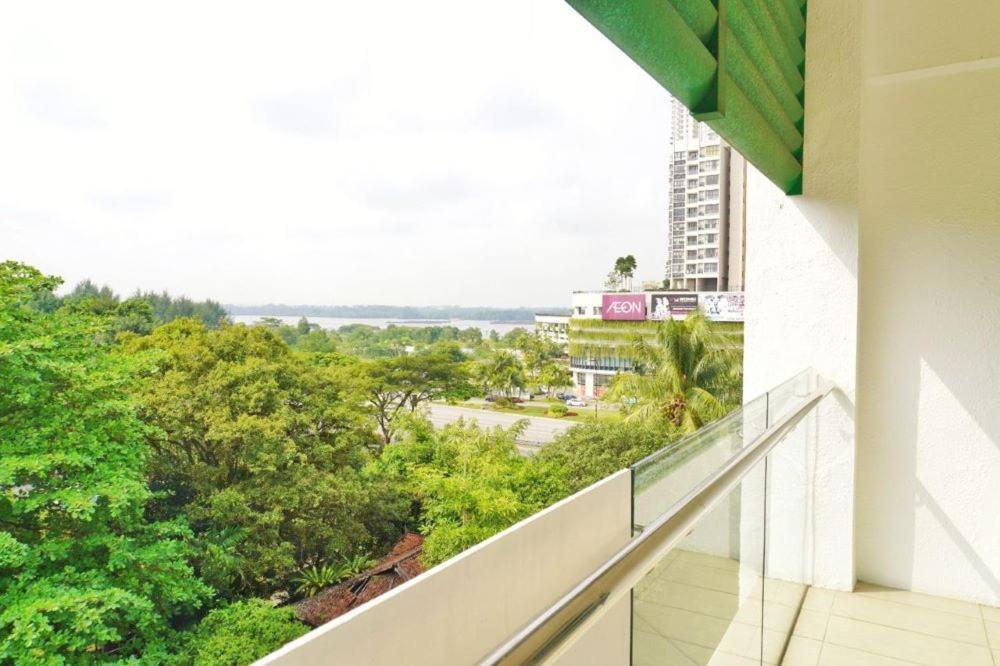 The Avenue M Hotel Johor Bahru Bagian luar foto